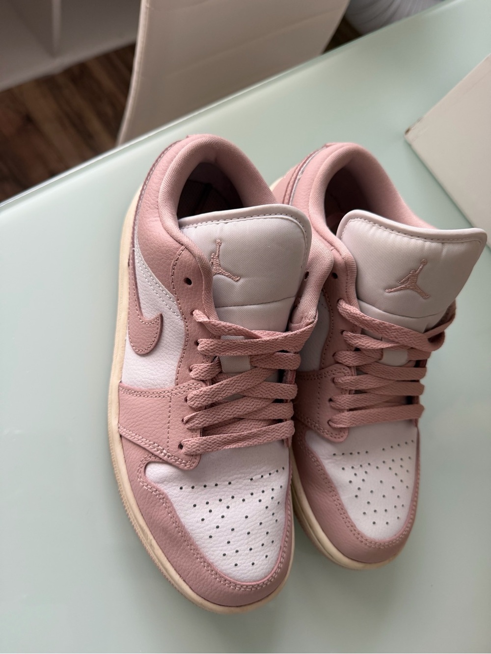Jordan 1 Low-Top Sneakers in Pink and White like new! Worn once!